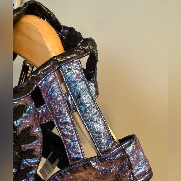 Club Exx Rude Awakening Purple Blue Lace-Up Crop Top - Picture 8 of 10